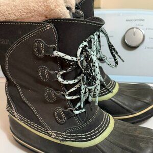 LL Bean Fleece Lined Boots